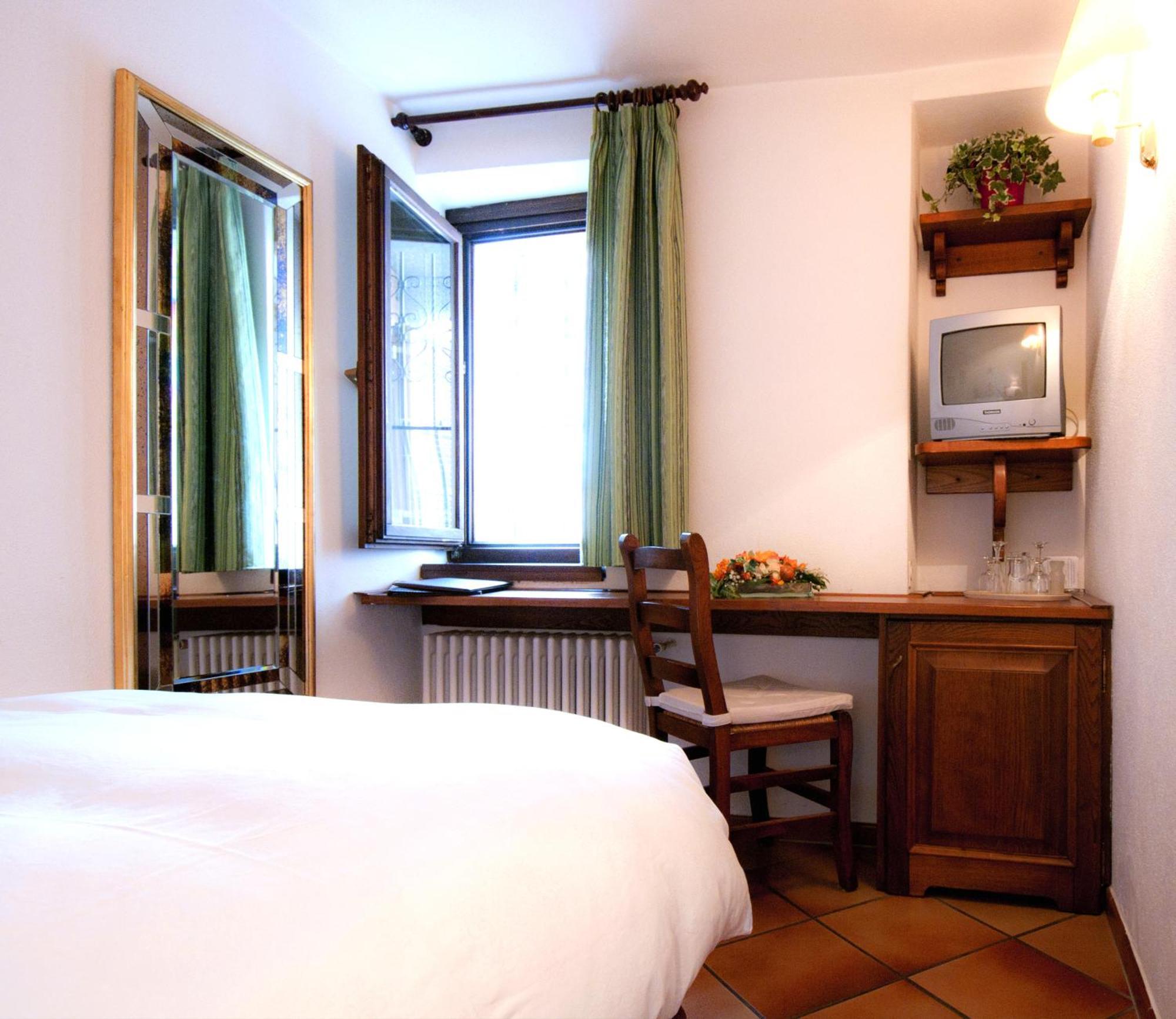 Albergo Ristorante Della Posta Morcote Bagian luar foto