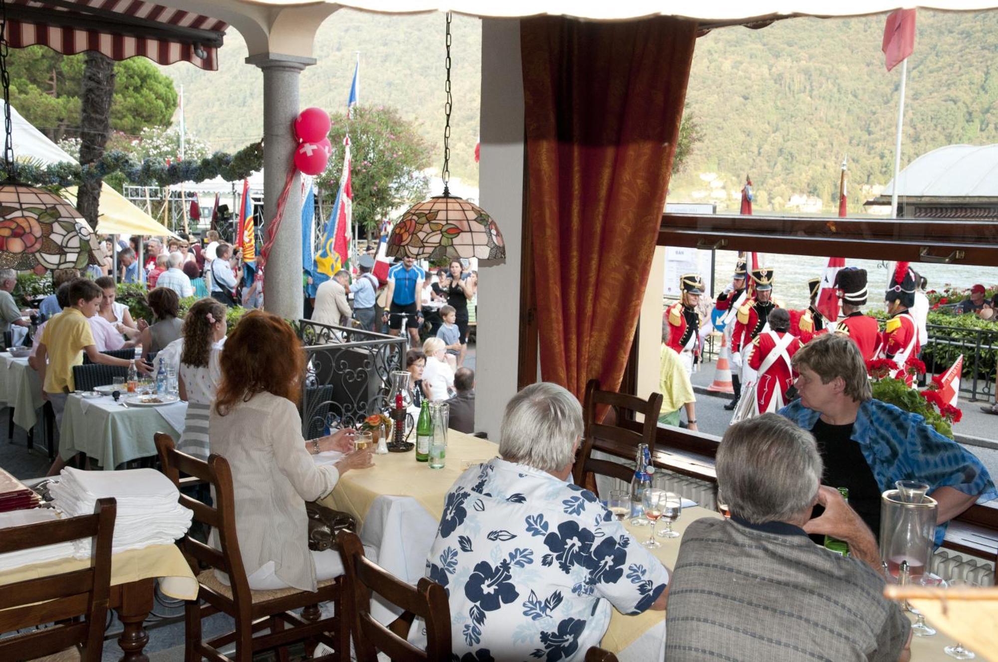Albergo Ristorante Della Posta Morcote Bagian luar foto